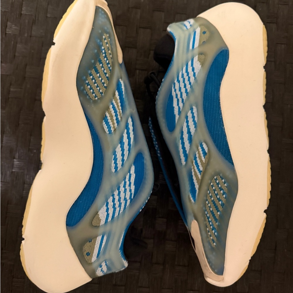Yeezy Kids Sneakers - Blue and Cream